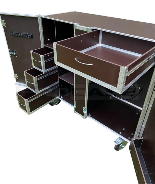 Шкаф (ларь) для конной амуниции Амуна